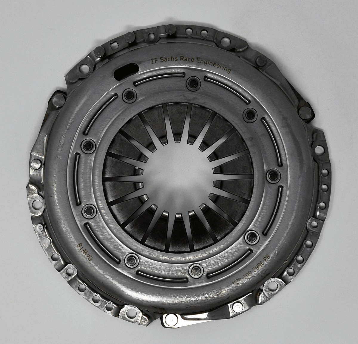 883082 001424