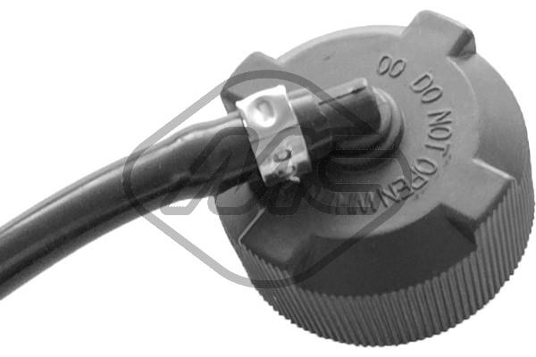 31631