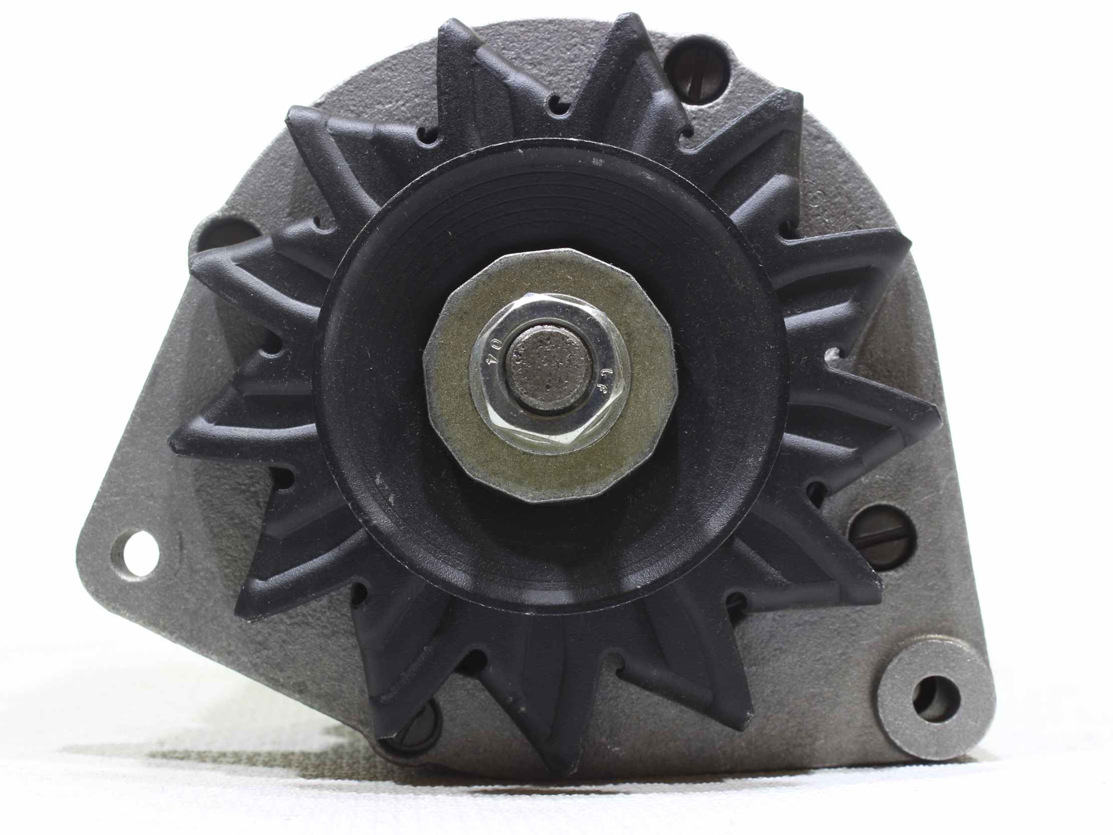 SA318