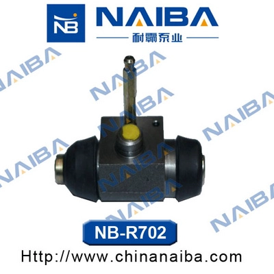 R702