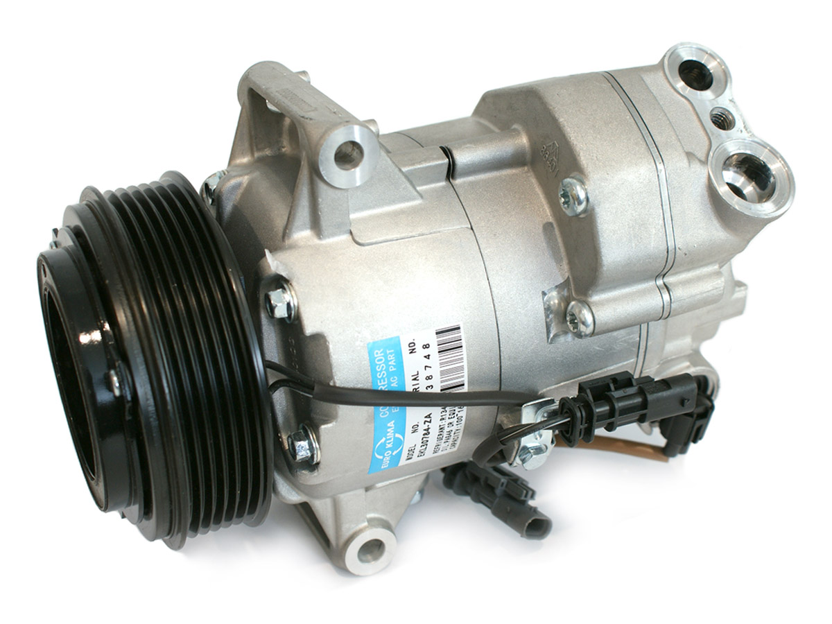 EKL30784
