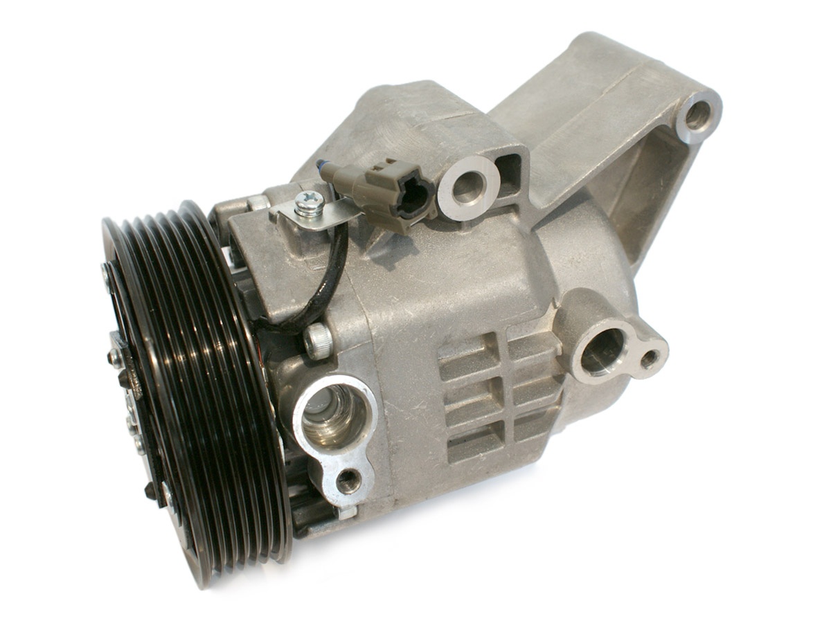 EKL32452