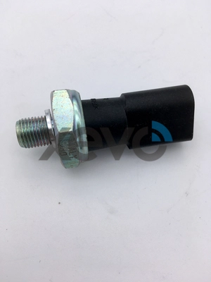 XOS8338